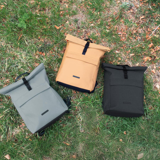 昼と夜で変化する、アーバンライクなバックパック