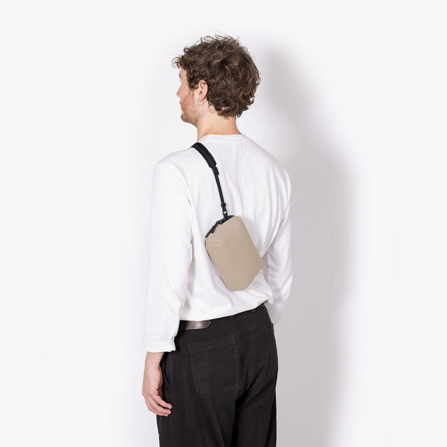 Ando(アンドゥ) Bag / Lotus - Nude