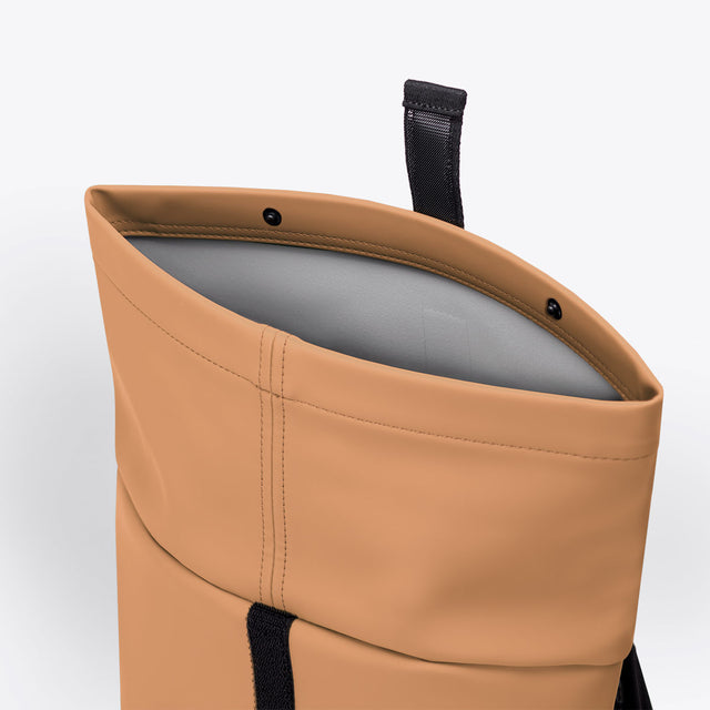 Hajo(ハヨ) Medium Backpack / Lotus - Clay