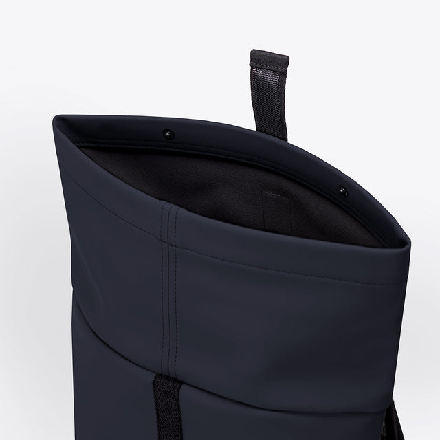 Hajo(ハヨ) Medium Backpack / Lotus - Dark Navy