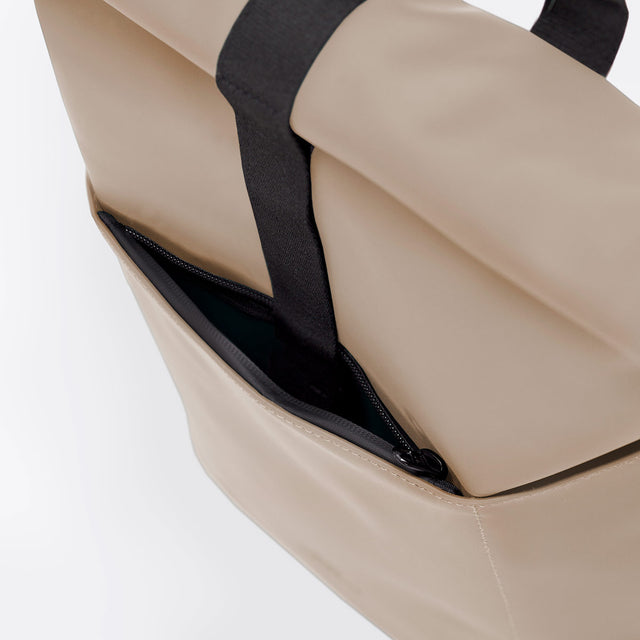 Hajo(ハヨ) Medium Backpack / Lotus - Nude