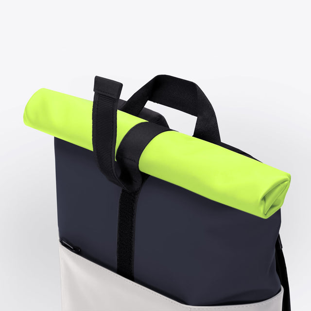 Hajo(ハヨ) Mini Backpack / Lotus - Dark Navy-Lignt Grey