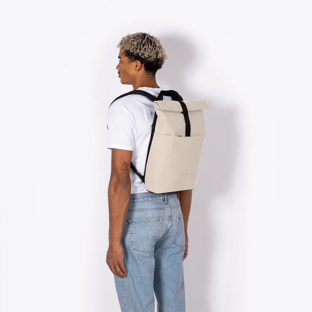 Hajo(ハヨ) Mini Backpack / Lotus - Light Sand
