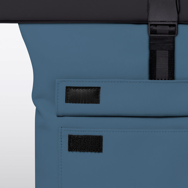 Jannik(ヤニーク) Medium Backpack / Aloe - Petrol-Black