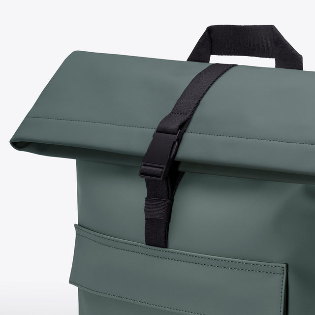 Jannik(ヤニーク) Medium Backpack / Lotus Infinity - Pine Green