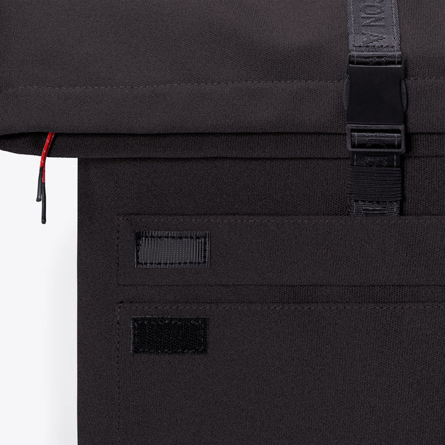 Jannik(ヤニーク) Medium Backpack / Phantom - Asphalt Reflective