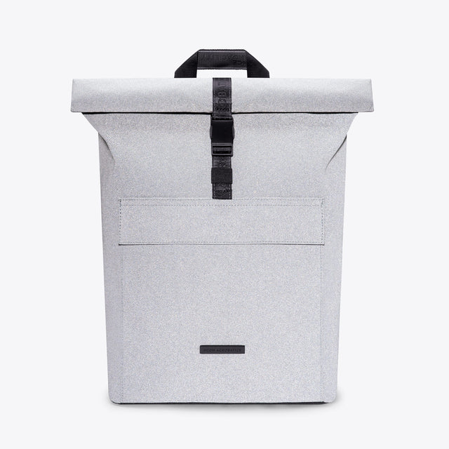Jannik(ヤニーク) Medium Backpack / Phantom - Pigeon Blue Reflective