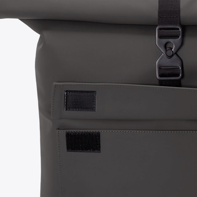 Jasper(ヤスパー) Medium Backpack / Lotus - Asphalt