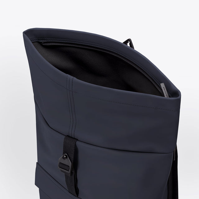 Jasper(ヤスパー) Medium Backpack / Lotus - Dark Navy