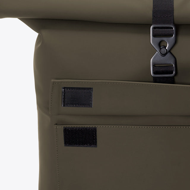Jasper(ヤスパー) Medium Backpack / Lotus - Olive