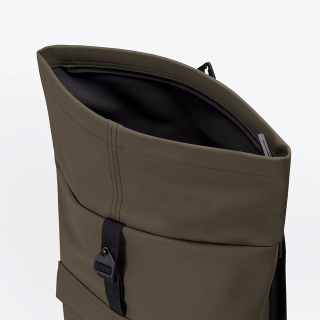 Jasper(ヤスパー) Medium Backpack / Lotus - Olive