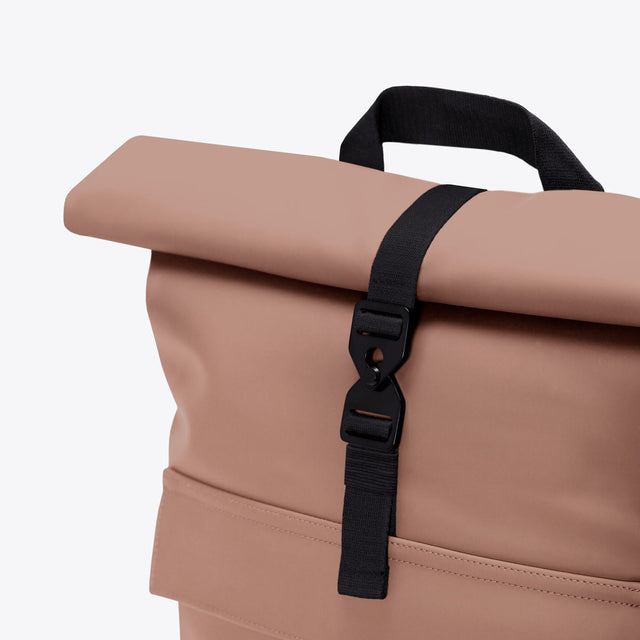 Jasper(ヤスパー) Medium Backpack / Lotus - Redwood