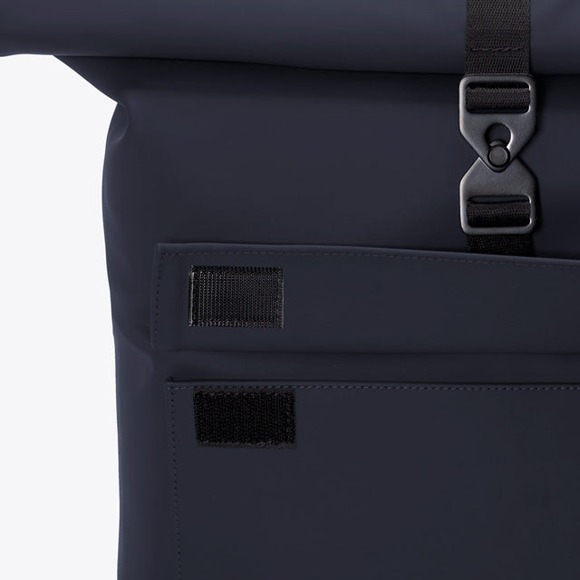 Jasper(ヤスパー) Mini Backpack / Lotus - Dark Navy