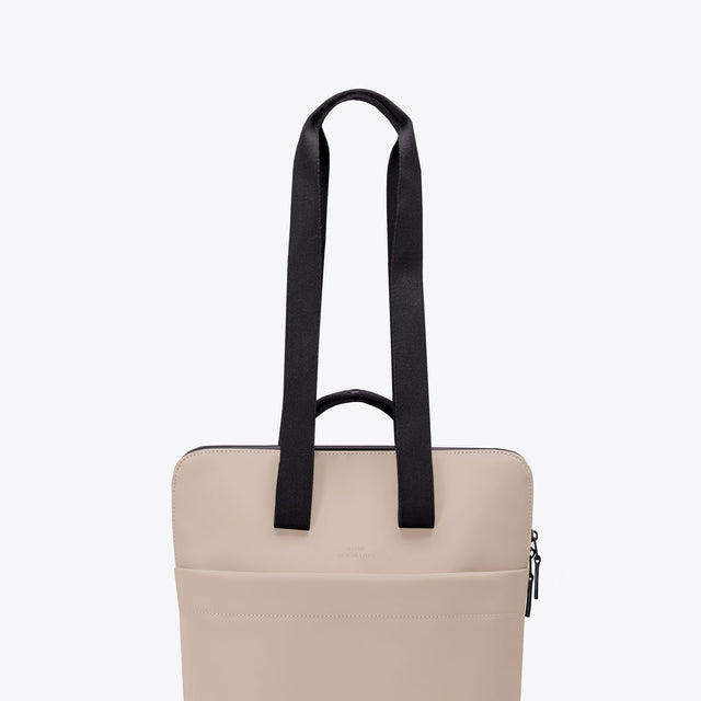 Masao(マサオ) Medium Backpack / Lotus Infinity - Sand