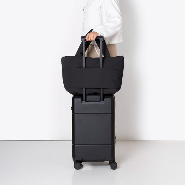 Olivia(オリヴィア) Medium Bag / Moss - Black