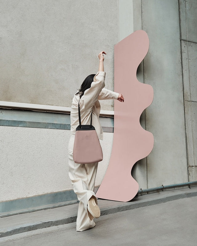 【72%OFF】<期間限定 人気商品SET> Ando Bag-Black / Una Bag-Rose