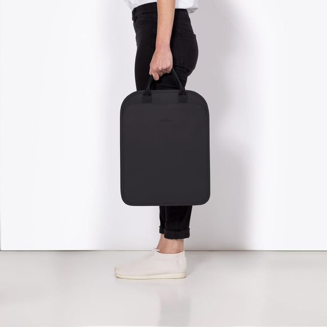 Alison(アリソン) Medium  Bag / Lotus Infinity - Black