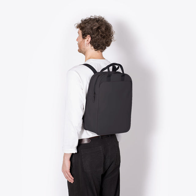 Alison(アリソン) Medium Backpack / Lotus - Black