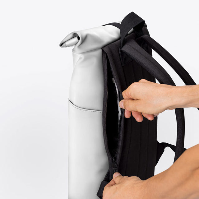 Hajo(ハヨ) Mini Backpack / Lotus Infinity - Silver Metallic