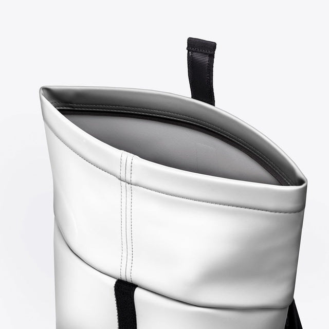 Hajo(ハヨ) Mini Backpack / Lotus Infinity - Silver Metallic