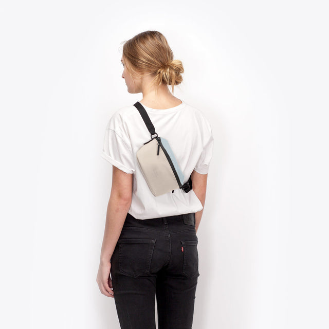 Jona(ヨナ)  Bag / Lotus Infinity - Dusty Blue Light Sand