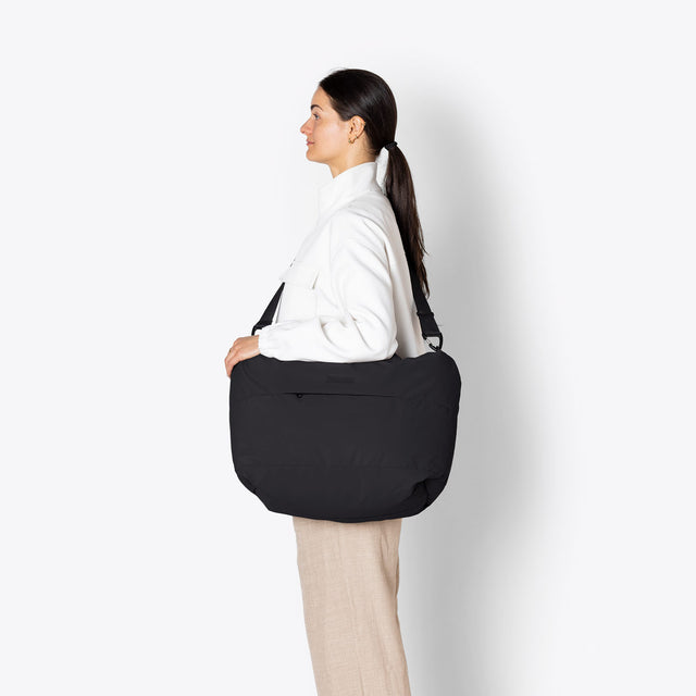 Olivia(オリヴィア) Medium Bag / Moss - Black