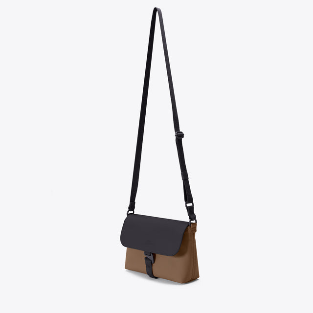 Yuri(ユリ) Bag / Lotus Infinity - Black - Chestnut